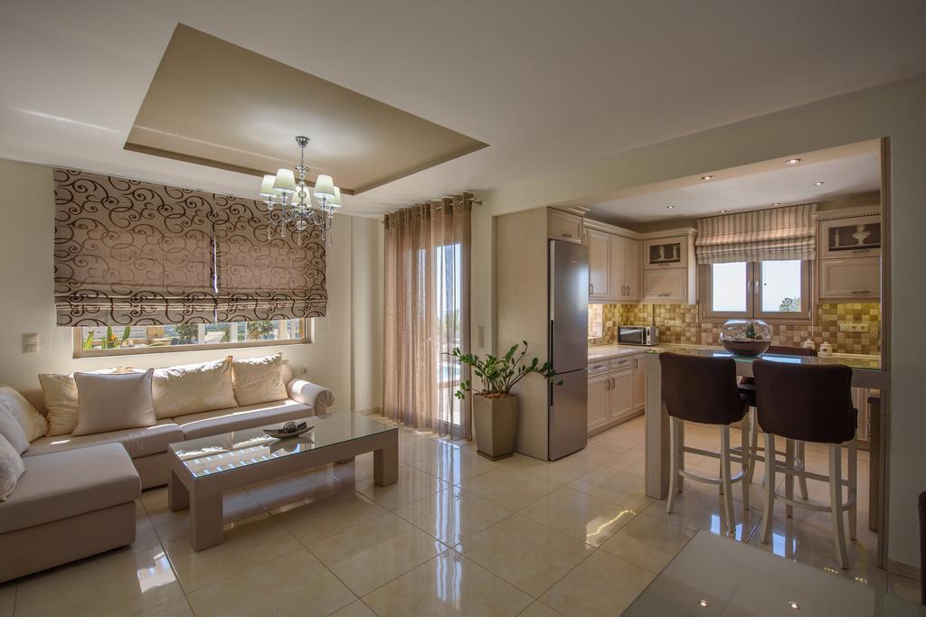 קמילרי Golden Sky Villa מראה חיצוני תמונה