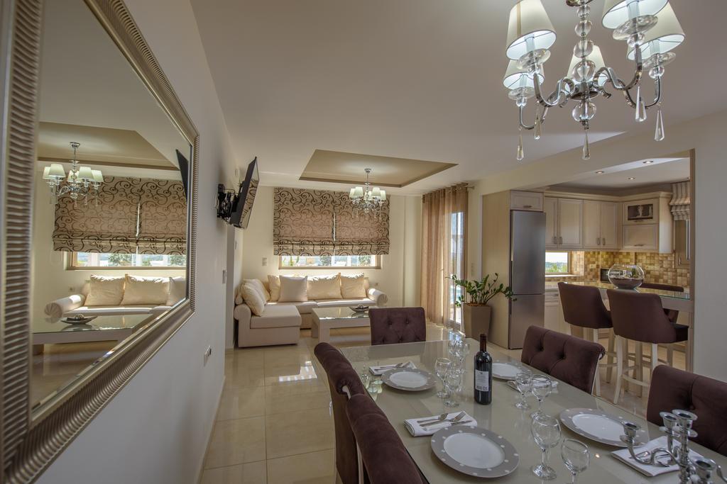 קמילרי Golden Sky Villa מראה חיצוני תמונה